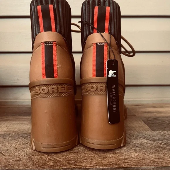 SOREL Brex Cozy Mixed-Media Lace-Up Booties - Picture 3 of 9